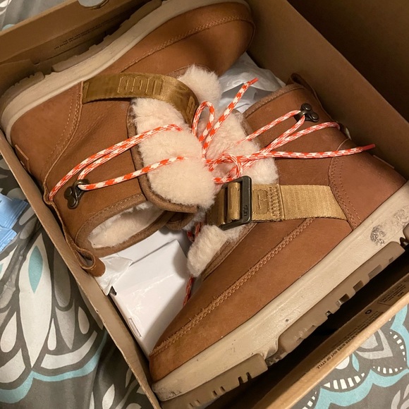 Womens uggs - Picture 1 of 7